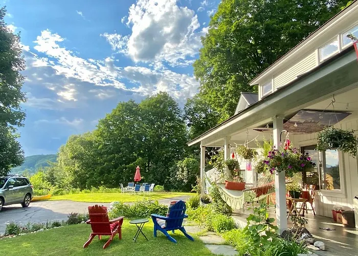 Artful Lodging & Retreats