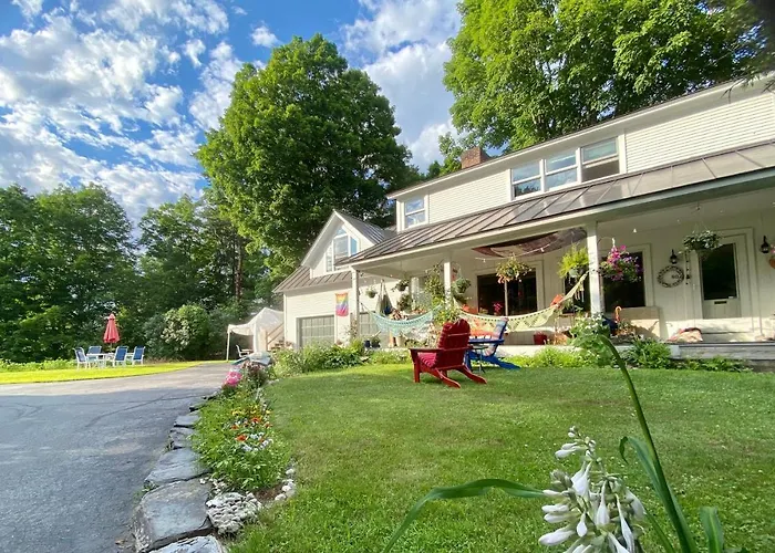 Artful Lodging & Retreats