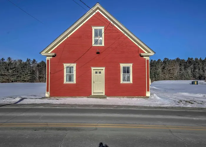 East Burke Home On Kingdom Trails: Near Ski Resort