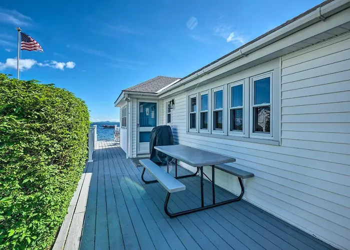 Beachfront Sebago Cottage W/ Deck + Grill!