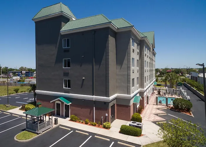 Country Inn & Suites By Radisson, St Petersburg - Clearwater, Fl