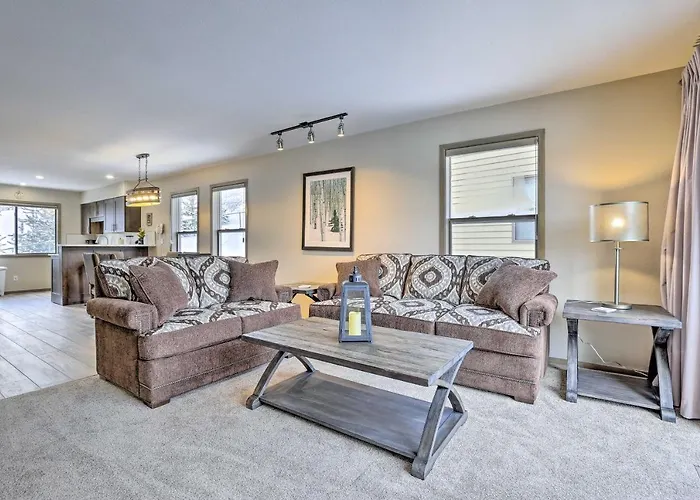 8 Mi To Copper Mtn: Sleek Frisco Townhome W/ Views