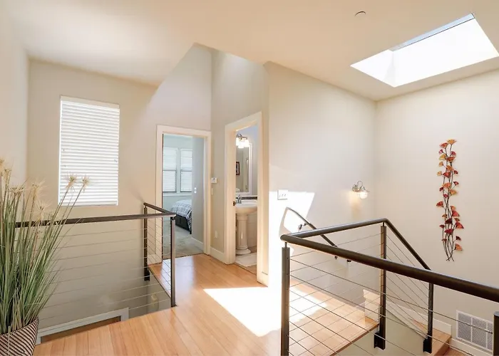219 San Miguel