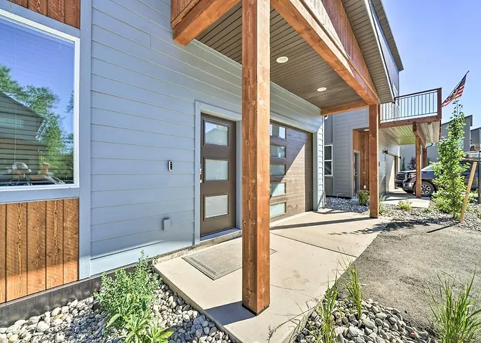 Bozeman Stand-Alone Home W/ River Access!