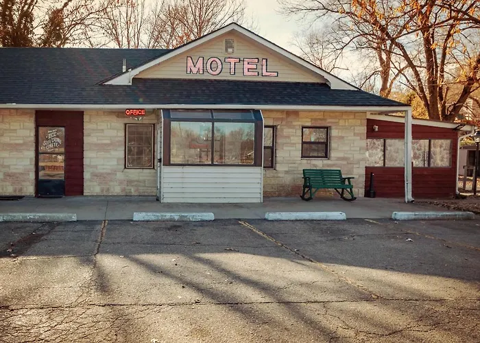 Simmer Motel
