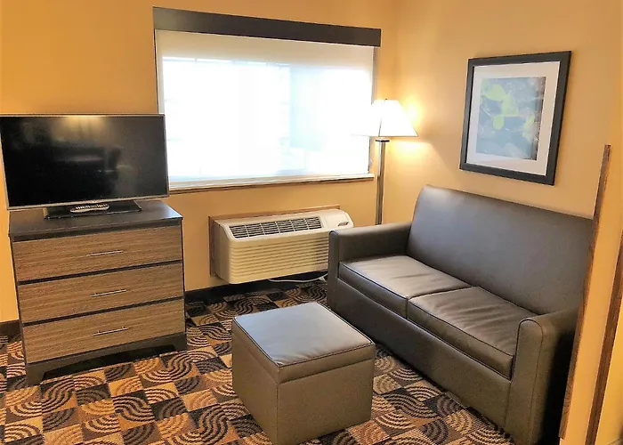 Hawthorn Extended Stay By Wyndham Milwaukee Airport