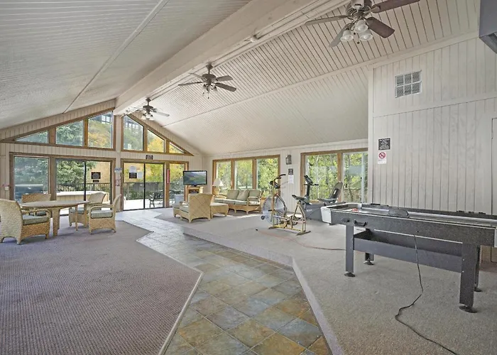 Ridgecrest 202 Condo