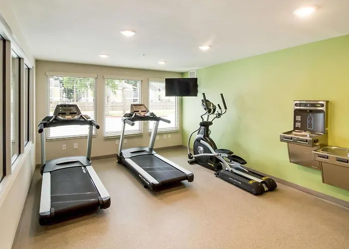 Woodspring Suites Lake Jackson