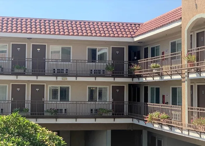 Days Inn By Wyndham Alhambra Pasadena Ca
