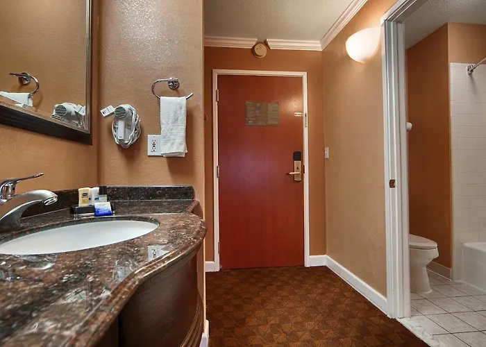 Best Western Orchard Inn
