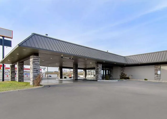 Clarion Inn & Conference Center