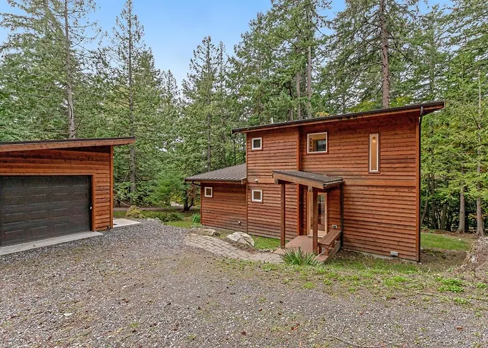 Mckinnis Hill Cabin