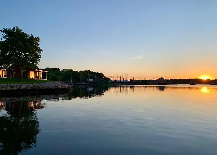 Harbor View Landing