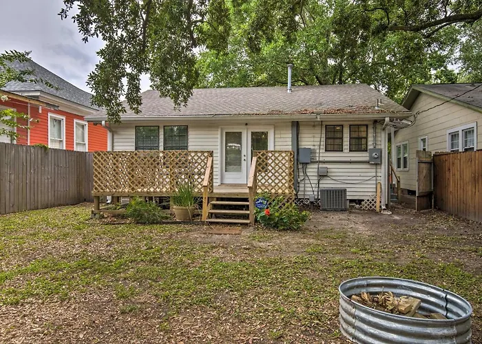 Gulfport Bungalow By Jones Park/Beach Access!