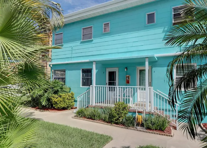 Cute One Bedroom At The Coral Resort Apts