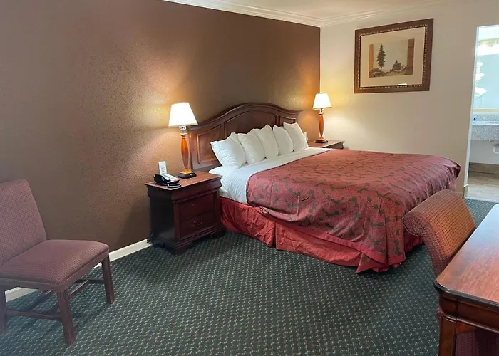 1St Interstate Inn