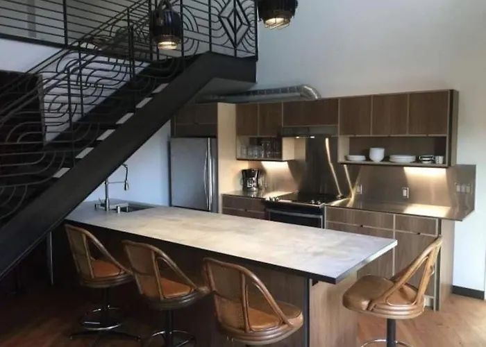 Bishop Arts Hotel
