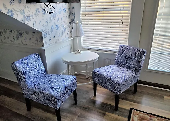 Anchor Inn Boutique Hotel