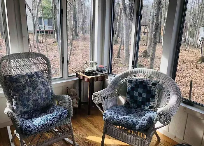 My Little Flagship Cabin