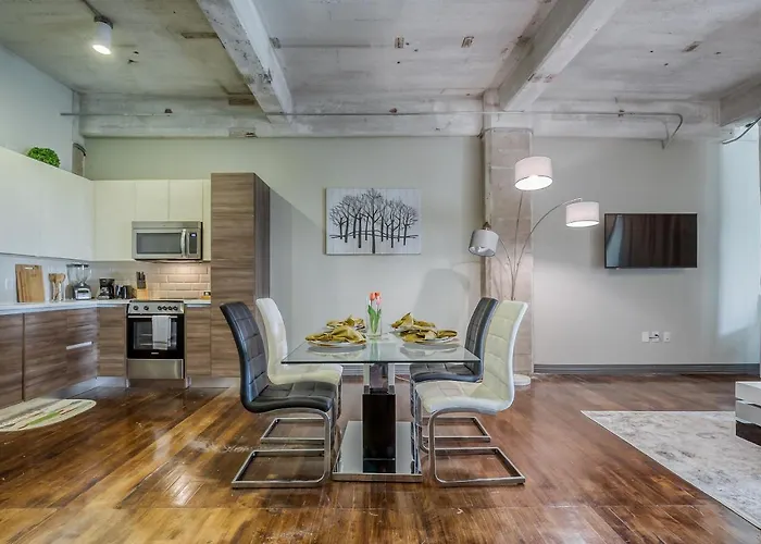 Luxury Downtown Dallas Stay By Amyfinehouse