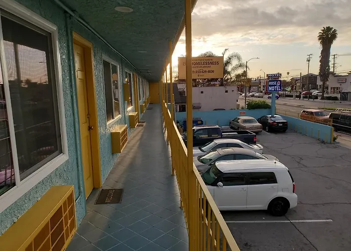 Rose Motel