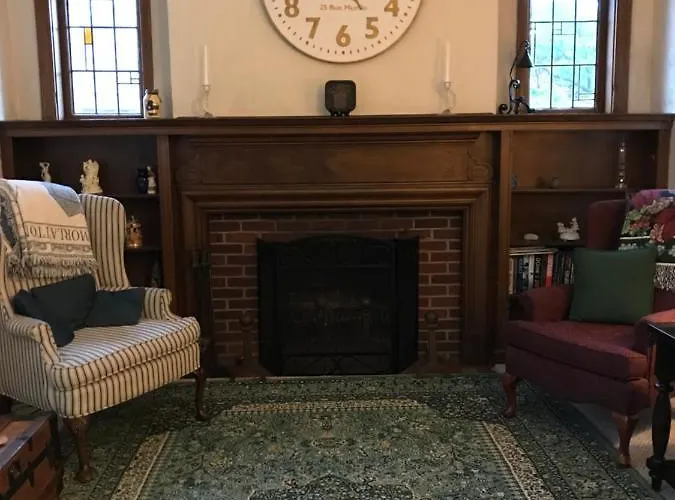 Mill Stone - Mt Penn Lodging