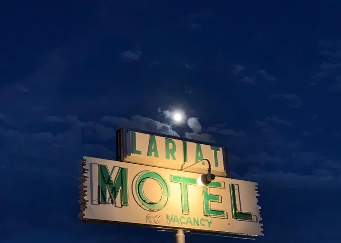 Lariat Motel