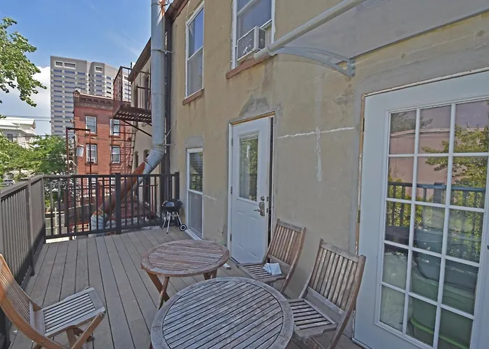 Riverhouse Extended Stay Apartment