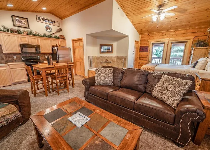 Cabins At Grand Mountain