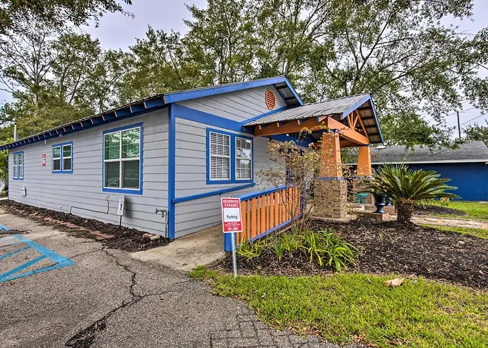 Downtown Ocean Springs Duplex W/ Ac 1 Mi To Beach