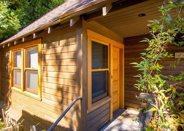 Cedar Crest - Mallard Cottage 5