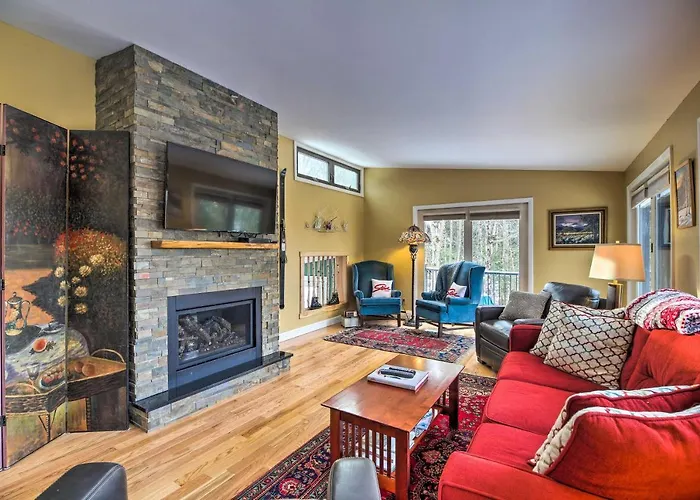 Cozy Home W/ Sauna: Mins To Stowe Mountain Resort