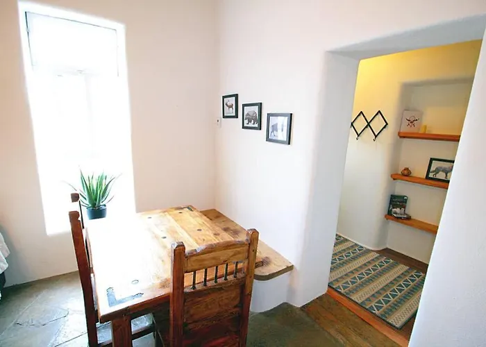 Closson Casita - Patio & Fire Pit - Near Plaza - 1Br