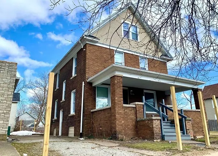 6Br Retreat-Great For Reunions And Getaways Minutes From Niagara Falls