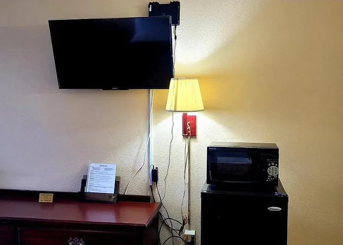 Regency Travel Inn