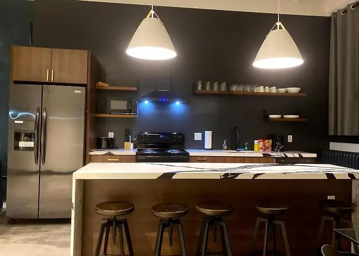 3E-Spacious 2 Bedroom In Oakland, Sleeps 8