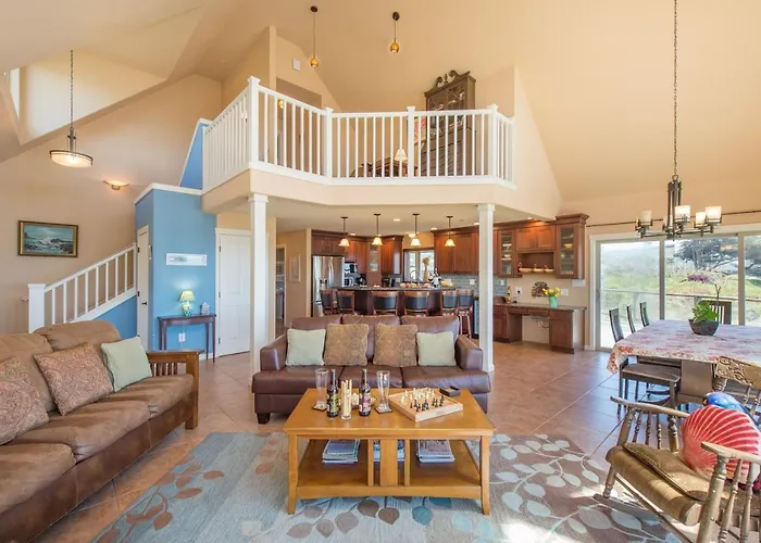 Tide Pool Retreat: Beachside Haven with Hot Tub and Game Room
