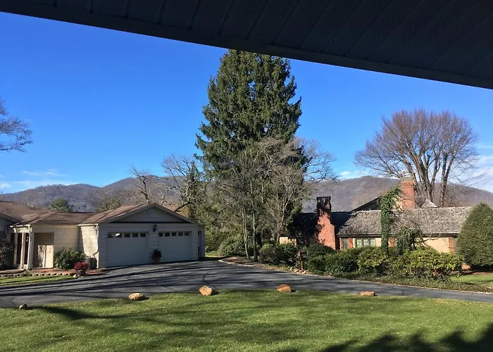 Brookside Cottages