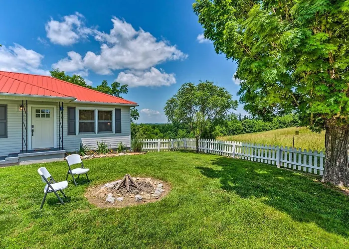 Cottage Near Dale Hollow Lake W/ Fire Pit & Grill