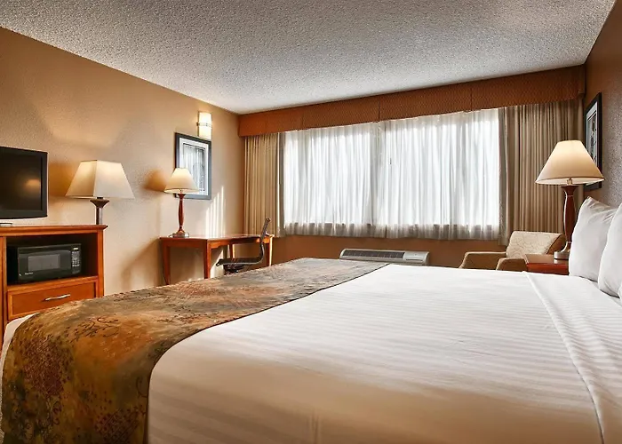 Best Western Valencia Inn