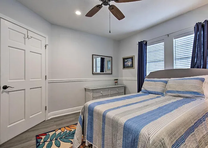 Downtown Ocean Springs Duplex W/ Ac 1 Mi To Beach