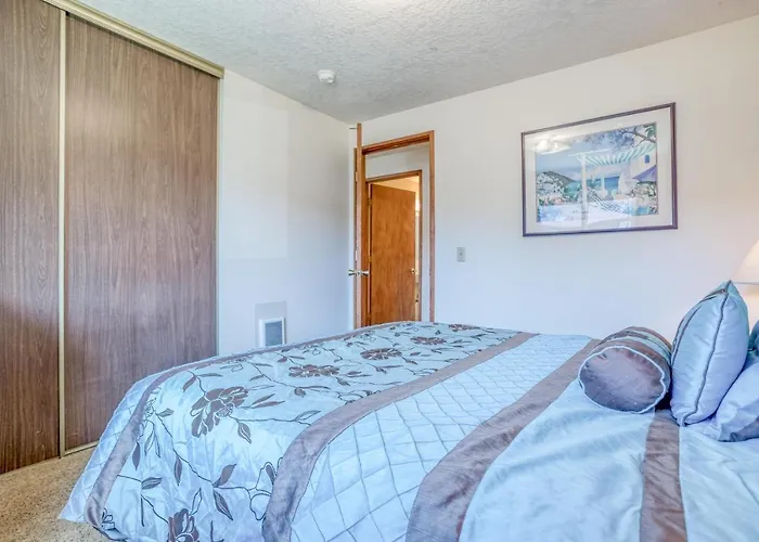 Sea Gem Mca 395 - Meredith Lodging