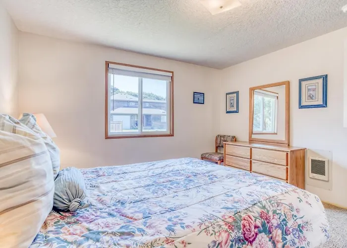 Sea Gem Mca 395 - Meredith Lodging