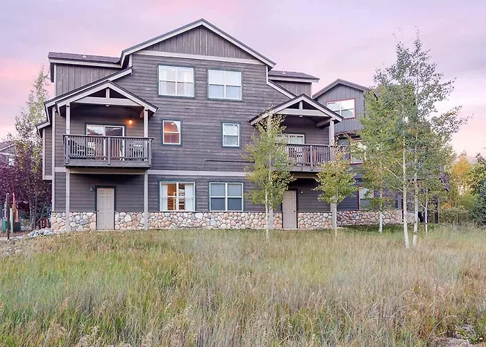 Crossroads Snowshoe Townhome: Great Views, On Rec Path