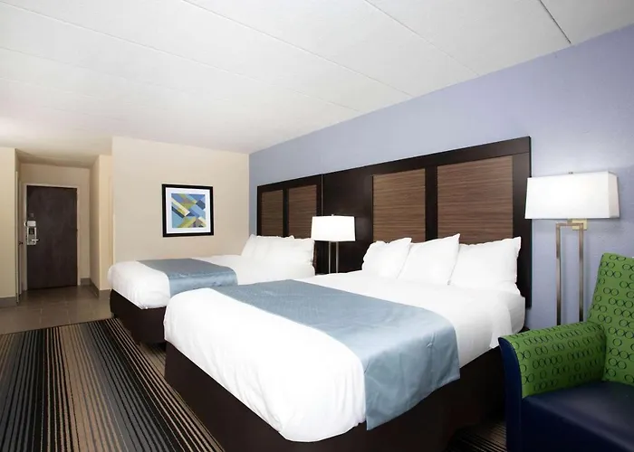 Wingate By Wyndham Bloomington