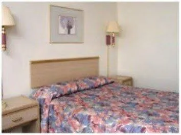 Goodnite Inn And Suites Of Bullhead City