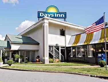 Days Inn Northwest