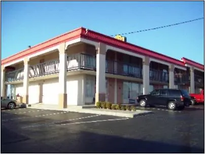 Super 8 By Wyndham Oklahoma Fairgrounds