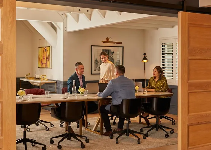 Vintage House At The Estate Yountville