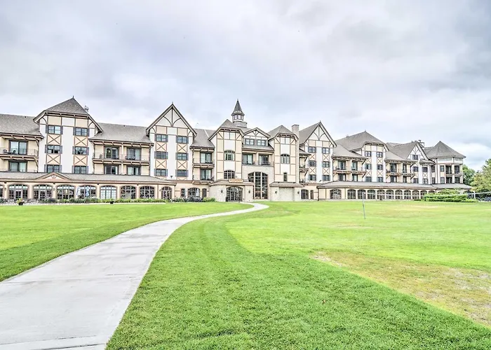 Ski-In/Ski-Out Getaway At Boyne Mountain Resort